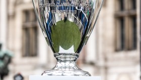 斯洛特教练战术调整备战默西塞德德比：核心稳定，边路防守强化